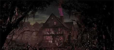 The Sanderson House from the 1993 film Hocus Pocus. According to legend the house frame was built in 1647 by the Perkins family and later abandoned. It was later converted into a grist mill in 1658 after diversion of a local stream. The witches did not arrive until 1671 living apart from the surrounding Puritan community arousing it’s suspicions. The legend grew until their hanging in 1693. Hocus Pocus House, Hocus Pocus 1993, Hocus Pocus Movie, Witches House, Hocus Pocus Party, Hocus Pocus Witches, Best Halloween Movies, Sanderson Sisters Hocus Pocus, Halloween Hocus Pocus