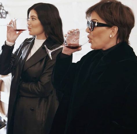 Kim Kardashian And North, Kylie Jenner Icons, Stile Kylie Jenner, Dream Kardashian, Estilo Kardashian, Kloe Kardashian, Jenner Family, Kkw Beauty, Kylie Jenner Style