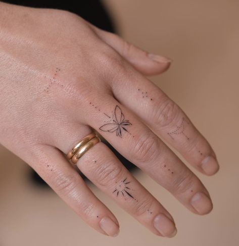 Mustache Tattoo On Finger, Finger Tattoo Ideas For Women, Finger Tattoo Ideas, Butterfly Tattoos On Arm, Cute Thigh Tattoos, Butterfly Hand Tattoo, Simple Tattoos For Women, Crystal Tattoo, Finger Tats