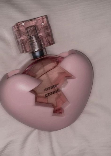 Credits to orginal owners<3 Ariana Thank U Next Perfume, Thank U Next Perfume Aesthetic, Ariana Grande Thank U Next Perfume, Ariana Perfume Aesthetic, Thank U Next Perfume, Perfume Ariana Grande, Next Perfume, Ariana Perfume, Ariana Grande Fragrance