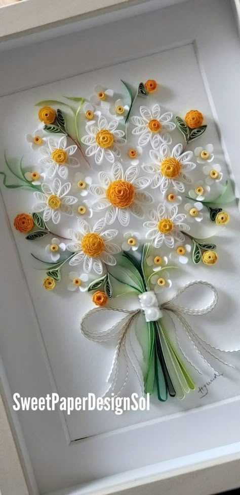 Quilling Daisy, Diy Quilling Crafts, Quilling Pattern, Paper Quilling Flowers, Origami And Quilling, Quilling Work, Desain Quilling, Quilling Christmas, Quilled Creations