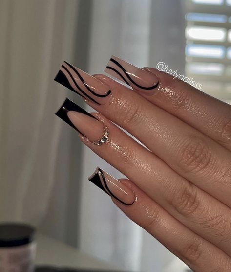 French Acrylic Nail Designs, Acrylic Nails Nude, Nail 2024, Black Acrylic Nails, Grunge Nails, Girly Acrylic Nails, Long Nail, Glow Nails, French Acrylic Nails