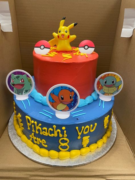 Red And Blue Pokemon, Pokemon Cake Ideas, Cake Two Tier, Blue Pokemon, Tier Cakes, Pokemon Cake, Pokemon Blue, Cake Games, Pokemon Theme