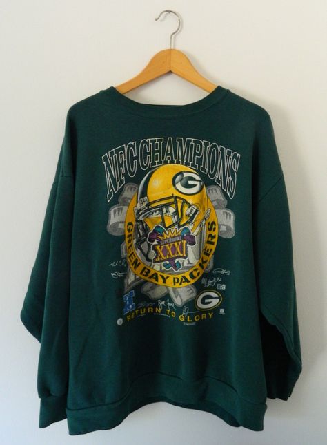 Vintage Green Bay Packers Sweatshirt // NFC Champions Super Bowl XXXI Return to Glory Signature 1997 Vintage Sweatshirt by GreenBayGal on Etsy Green Bay Packers Sweatshirt, Packers Sweatshirt, Nfl Packers, In The Studio, Green Bay Packers, Vintage Sweatshirt, Green Bay, The Studio, Super Bowl