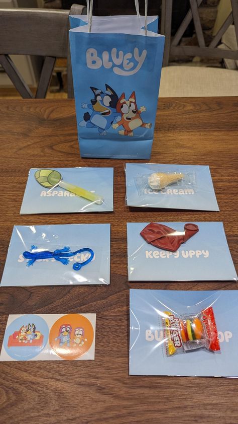 Bluey Party Ideas, Australian Heeler, Packing Party, Heeler Dogs, Party Favor Ideas, Bluey Party, Second Birthday Ideas, Bluey Birthday, 2nd Birthday Party Themes