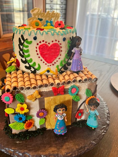 Easy Encanto Birthday Cake, Encanto Cake Easy, Easy Encanto Cake, Encanto House Cake, Encanto Casita Cake, Encanto Birthday Cake Ideas, Encanto Birthday Party Cake, Encanto Cookies, Encanto Cakes