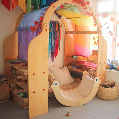 Having a cosy space to relax, unwind and read a book is important for both children and adults alike. A playstand is a wonderful way to create a sense of shelter and calm but some plump cushions and a soft rug will also do the trick perfectly. ✨ Do you have a cosy, chill out space in your home? 🛒 http://yesbe.be/1jJnV 📷 @ministylechild for @yesbebeuk #yesbebe #weloveyesbebe #midfulness #playroom #playroomdecor #playroominspo #nurserydecor #nurseryinspo #invitationtoplay #waldorf #openended Playroom Waldorf, Waldorf Playroom At Home, Waldorf Bookshelf, Waldorf Steiner Playroom, Waldorf Bean Bags, Waldorf Toy Shelf, Waldorf Playroom, Cosy Spaces, Nursery Inspo