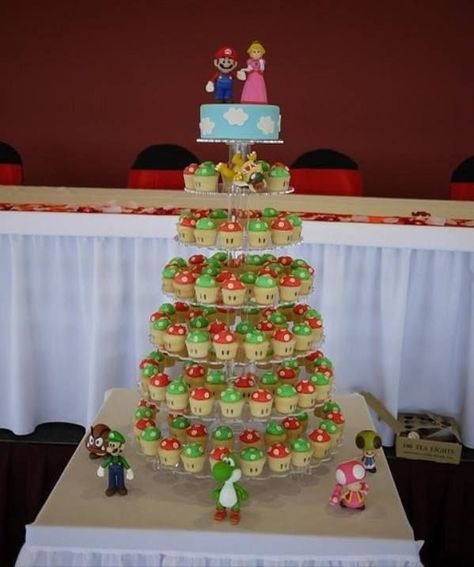 Mario Wedding, Video Game Wedding, Cupcake Tower Wedding, Gamer Wedding, Cookies Cupcake, Nerd Wedding, Geeky Wedding, Nerdy Wedding, Mario Cake