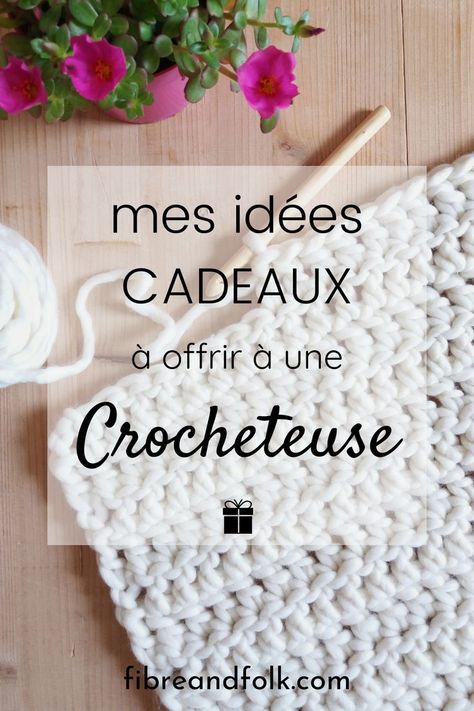 Dans cet article blog je vous propose ma sélection d'idée cadeaux au crochet (édition 2021). Fan de do it yourself? Retrouvez toutes mes idées de cadeaux à offrir à une crocheteuse ou juste une amoureuse de la laine! Pour noel, un anniversaire, une fête spéciale comme la fête des mères , ne cherchez plus et rendez-vous sur le blog! Do It Yourself, Do It, Crochet Hats, Fan, Crochet