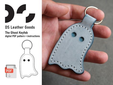 Halloween Ghost Leather Key Fob Pattern Leather Keyring - Etsy Leather Keyring Pattern, Leather Keyring Ideas, Leather Key Fob Pattern, Leather Work Ideas, Leather Keychain Template, Key Fob Pattern, Leather Patterns Templates, Halloween Keychain, Diy En Cuir