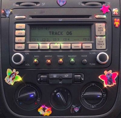 Spotify Playlist Covers Aesthetic Car, Car Playlist Cover, Radio Aesthetic, Late 2000s Aesthetic, Playlist Icons, Tiny Rick, Cozy Gaming, Aesthetic 2000s, Spotify Covers