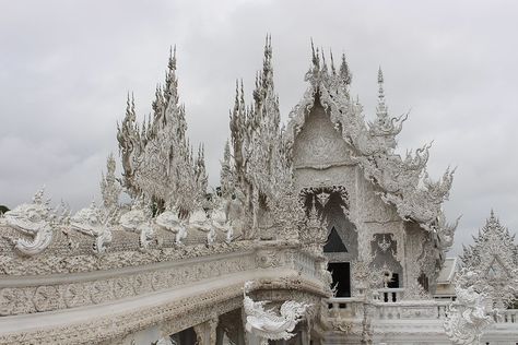 Thailand . | White Temple ( Chaing Rai ) . | wildirishman37 | Flickr Chaing Rai, White Temple Thailand, Misty Moors, Thailand Aesthetic, White Temple, Baroque Architecture, Heaven On Earth, Temple, Thailand