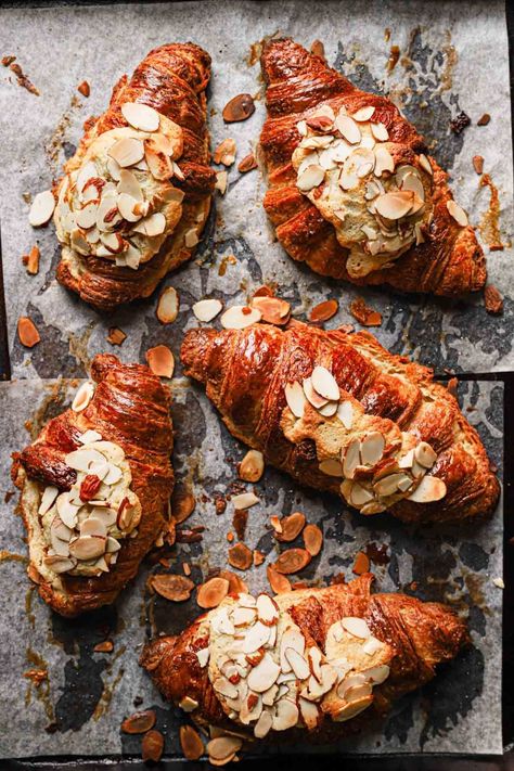 Almond cornetto, is an italian croissant dipped in sweet syrup, then filled and topped with almond cream and baked again. It is super easy to make, and the perfect treat for a brunch or breakfast. Cornetto Recipe, Italian Croissant, Almond Liquor, Almond Paste Recipes, Almond Croissants, Homemade Croissants, Moody Food Photography, Croissant Recipe, Almond Croissant