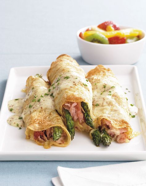 Asparagus Crepes Recipe, Ham And Swiss Crepes, Ham Cheese Crepes, Ham And Cheese Crepes With Sauce, Dinner Crepes Recipe, Turkey Crepes, Ham Crepes, Savory Crepe Recipe, Crepes Savory