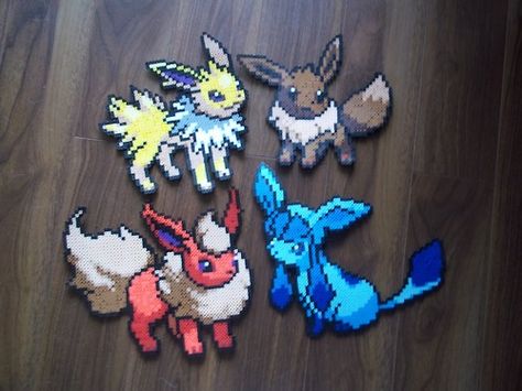 Pokemon Perler, Perler Ideas, Art Stuff, Perler Beads, Baby Mobile, Sugar Cookie, Pokemon, Beads, Art