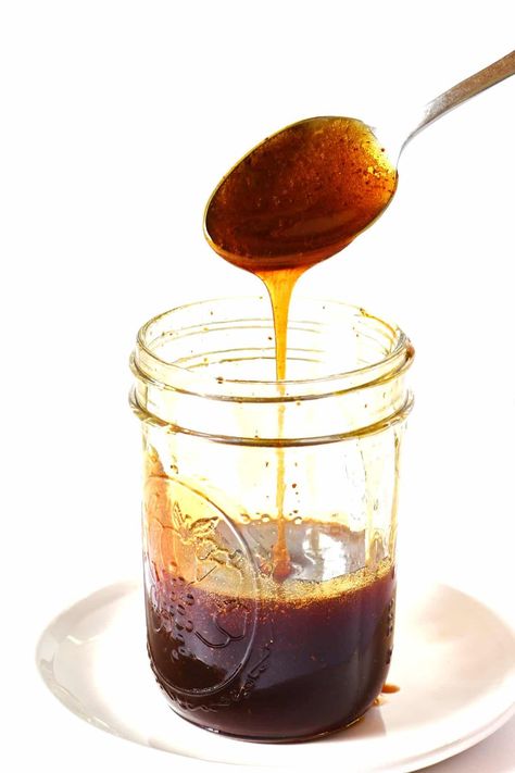 This easy hot honey recipe is made with 3 ingredients, is ready in minutes, and makes the best hot sauce! // addapinch.com #hothoney #honey #addapinch Ribeye Tacos Recipe, Easy Caesar Dressing Recipe, Hot Honey Butter, Homemade Hot Honey, Muscadine Jelly, Slow Cooker Red Beans, Hot Honey Recipe, Ice Cream Recipes Machine, Homemade Bbq Sauce Recipe