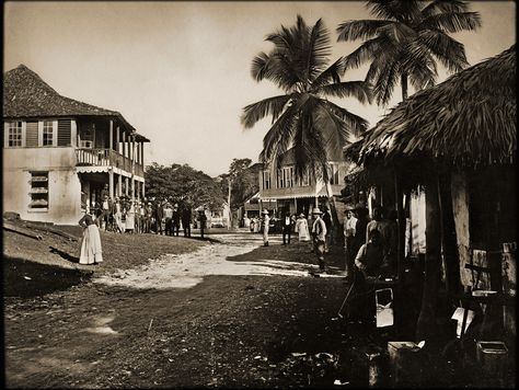 35 Rare Vintage Photos of Everyday Life in Jamaica before 1900 Old Jamaica, Jamaica History, Jamaican Culture, Photos Travel, Port Royal, Forest Trail, River Falls, Montego Bay, West Indies