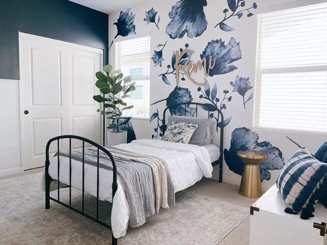 50 Bedrooms Teenage Girls Will Love Blue Teenage Girl Bedroom Ideas, Black Spindle Bed, Dark Blue Feature Wall, Blue Teen Girl Bedroom, Floral Accent Wall, Preteen Bedroom, Girls Bedroom Grey, Girls Blue Bedroom, Teen Room Makeover