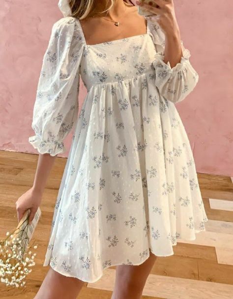 Aesthetic Korean Fashion, Simple Frock Design, Casual Frocks, Simple Frocks, Fashion Outfit Ideas, Aesthetic Korean, Chic Maxi Dresses, Korean Fashion Outfits, Frock For Women