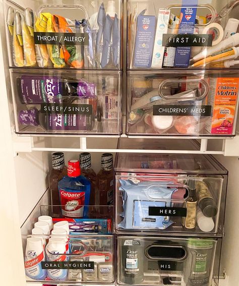 The Home Sanctuary ™️ on Instagram: “We completely transformed this bathroom closet using these beautiful bins from @thecontainerstore ! Now everything is SEEN and very easily…” Home Organization Bathroom, Hygiene Closet Organization, Closet Organization Ideas Bathroom, Random Stuff Organization, Organizing For Bedrooms, Restroom Closet Organization, Organized Bathroom Closet, Deep Bathroom Closet Organization, The Home Edit Bathroom