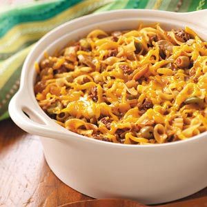 Kodiak Casserole Recipe from Taste of Home -- shared by Kathy Crow of Cordova, Alaska Marzetti Casserole, Wide Noodles, Soup Tomato, Favorite Casseroles, Potluck Dishes, Beef And Noodles, Beef Casserole, Oh Deer, Casserole Recipe