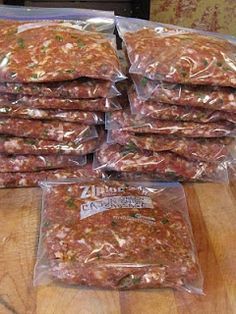 Green Onion Sausage, Diy Sausage, Meat Curing, Sausage Making Recipes, Home Made Sausage, World Making, Cajun Sausage, Homemade Breakfast Sausage, Homemade Sausage Recipes