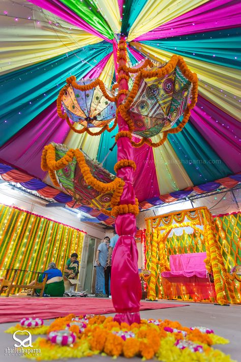 Colourful Tent Decor with Umbrellas and Genda Phool Indian Wedding Umbrella, Parasol Decor, Gujarati Embroidery, Embroidery Umbrella, Umbrella Wedding Decorations, Laces Design, Wedding Umbrellas, Wedding Umbrella, Decoration Mirror