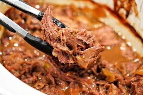 Fresh or frozen beef chuck roast slow cooker style turns out great! How to cook it so it’s fork tender with tons of flavor in every bite. This is one cut of meat we have a lot of. You see we buy half a cow at the beginning of each year from a local farmer. … The post Beef Chuck Roast Slow Cooker appeared first on The Typical Mom. Beef Chuck Stew, Beef Chuck Recipes, Frozen Roast, Beef Chuck Steaks, Slow Cooker Roast Beef, Chuck Steak, Frozen Beef, Ground Beef Pasta, Slow Cooker Roast