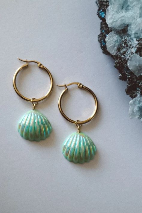 Solistial - Etsy Malta Colored Jewelry, Beachy Jewelry, Green Mermaid, Rainbow Aura, Handmade Jewelry Earrings, Hoop Design, Hoop Earrings Gold, Gold Charm Necklace, Ocean Inspired