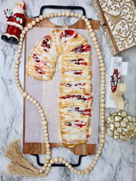 Crescent Roll Candy Cane Danish - Grace Like Rain Blog Candy Cane Cherry Pastry, Cresent Roll Candy Cane, Candy Cane Cream Cheese Danish, Candy Cane Strudel, Crescent Roll Candy Cane, Candy Cane Danish, Breakfast Cream Cheese, Cinnamon Roll Wreath, Crescent Roll Danish