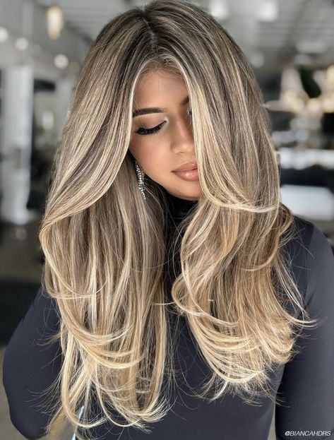 Hottest Haircuts, Spring Haircuts, Subtle Layers, Vlasové Trendy, Blonde Hair Inspiration, Blonde Hair With Highlights, Long Locks, Long Blonde, Haircuts For Long Hair