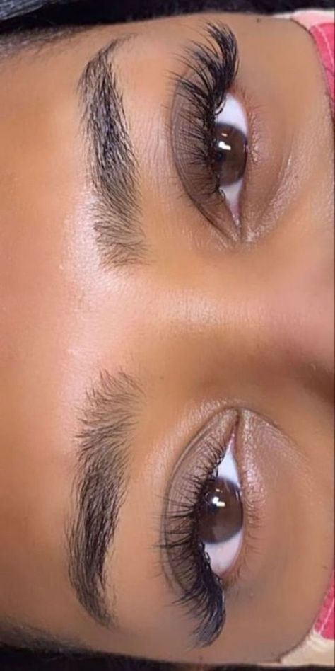 Natural Looking Lash Extensions Black Women, Wet Lashes Look Extensions Natural, Eyelash Styles Extensions, Corner Lash Extensions, Natural Eyelash Extensions Black Women, Classic Lash Extensions Black Women, Pretty Lashes Natural, Long Wispy Eyelash Extensions, Natural Lash Extensions Black Women