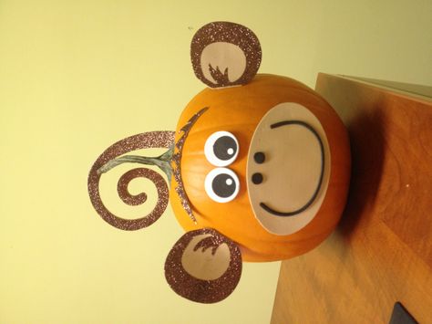 My Monkey Pumpkin via Hobby Lobby. Zoo Pumpkin Decorating, Monkey Pumpkin Decorating, Monkey Pumpkin Painting, Grumpy Monkey Pumpkin, Monkey Pumpkin Carving, Monkey Pumpkin, Halloween Cakes For Kids, Halloween Gingerbread House, Cakes For Kids