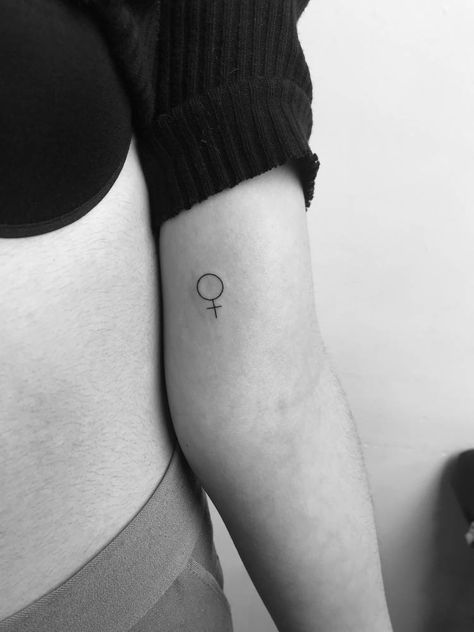 Feminism Tattoo, Venus Tattoo, Feminist Tattoo, Stick Poke Tattoo, Taurus Tattoos, Explore Tattoo, Gemini Tattoo, Парные Тату, Cute Tiny Tattoos