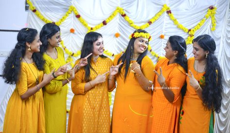 Mangala Snanam Stills, Malaria Infographic, Haldi Stills, Haldi Pose, Mehendi Photoshoot, Haldi Shoot, Mangala Snanam, Haldi Photography, Haldi Poses For Bride