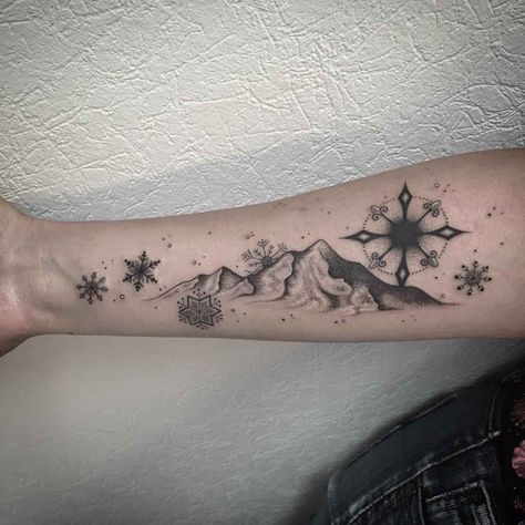 General idea - combo mountains snowflakes compass Watercolor Mountains Tattoo, Arm Tattos, Small Mountain Tattoo, Berg Tattoo, Winter Tattoo, Snow Tattoo, Element Tattoo, Mountains Tattoo, Snow Flake Tattoo