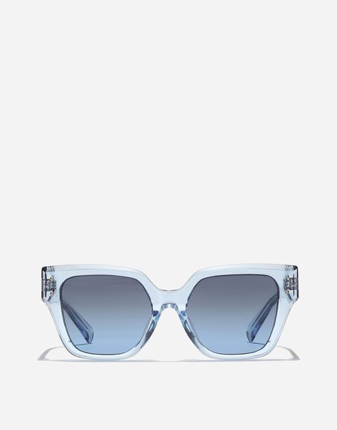 Transparent light blue acetate frame Transparent light blue acetate temples Light blue lenses 100% UV protection Size lens - bridge - temple: 52 - 18 - 145 mm Fitting: Universal Packaging: Institutional Made in Italy Blue Lenses, Made In, Uv Protection, Sunnies, Sunglasses Women, Temple, Lenses, Dolce And Gabbana, Bridge