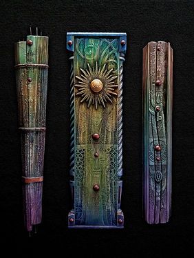 Indigo Lights is a mixed media art and jewelry company in California Mixed Media Wood Art, Mebel Antik, Driftwood Ideas, Arty Ideas, Driftwood Wall Art, Driftwood Sculpture, Stick Art, Mixed Media Sculpture, Upcycled Art