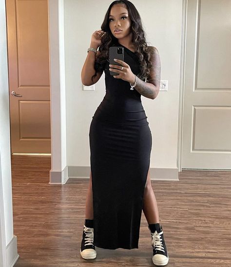 Black Fitted Dress Outfit Baddie, Body Con Dress Outfit Casual, Simple Prom Dresses, Simple Prom Dress, Dress Simple, Looks Street Style, Cute Swag Outfits, Cute Simple Outfits