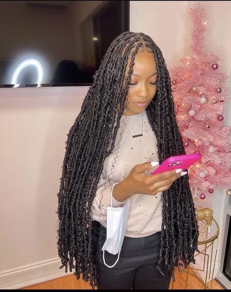 Boho Curls, Distressed Locs, Short Box Braids Hairstyles, Birthday Hairstyles, Quick Natural Hair Styles, Faux Locs Hairstyles, Cute Braided Hairstyles, Box Braids Hairstyles For Black Women, Braided Cornrow Hairstyles