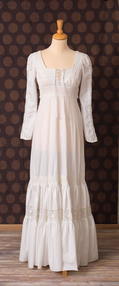 Jessica McClintock Gunne Sax White Dress White Witchy Dress, Witchy White Dress, Jessica Mcclintock Gunne Sax Dress, White Gunne Sax Dress, Gunne Sax Dress Vintage 70s, Jessica Mcclintock Wedding Dress, Gunne Sax Wedding Dress, Long Sleeve Peasant Dress, Witchy Dress