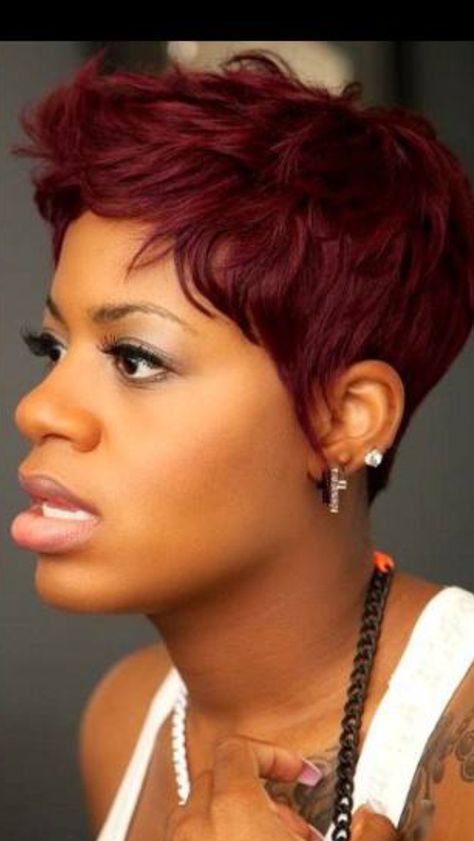 Must have this color! Fantasia Short Hairstyles, Burgundy Pixie, Red Haircut, Black Haircut Styles, Haircut Styles For Women, Short Red Hair, Short Haircut Styles, Mohawks, Hair Styles 2014