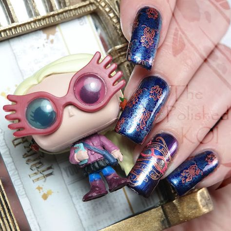 Luna Lovegood Nail Art Luna Lovegood Nails, Ravenclaw Nail Art, Luna Lovegood Outfits, Harry Potter Nails Designs, Potter Nails, Harry Potter Nail Art, Harry Potter Nails, Cartoon Nails, Harry Potter Luna Lovegood