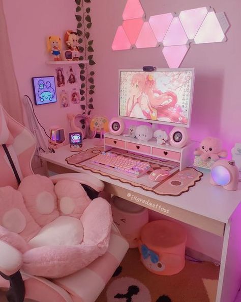 Lineth Gonzalez 💎✨💋🦄🌈💖🌹☄🌟 (@linethglz) • Instagram photos and videos Young Man Bedroom, Modern Mens Bedroom, Man Bedroom, Bedroom Ideas For Men, Kawaii Room Ideas, Gamer Bedroom, Cozy Desk, Pink Desk, Gamer Room Decor