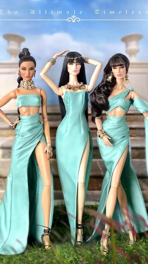 Royalty Outfits, Angel Outfits, Royalty Fashion, Diy Barbie Clothes, Integrity Dolls, Barbie Dolls Diy, Doll Aesthetic, Barbie Dress Fashion, Barbie Clothes Patterns