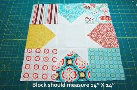 Tutorial on how to make star quilt out of charm packs Charm Square Quilt, Moda Bake Shop, Charm Pack Quilt, Charm Pack Quilts, Stars Quilt, Charm Packs, Charm Quilt, Star Quilt Blocks, Quilt Block Tutorial