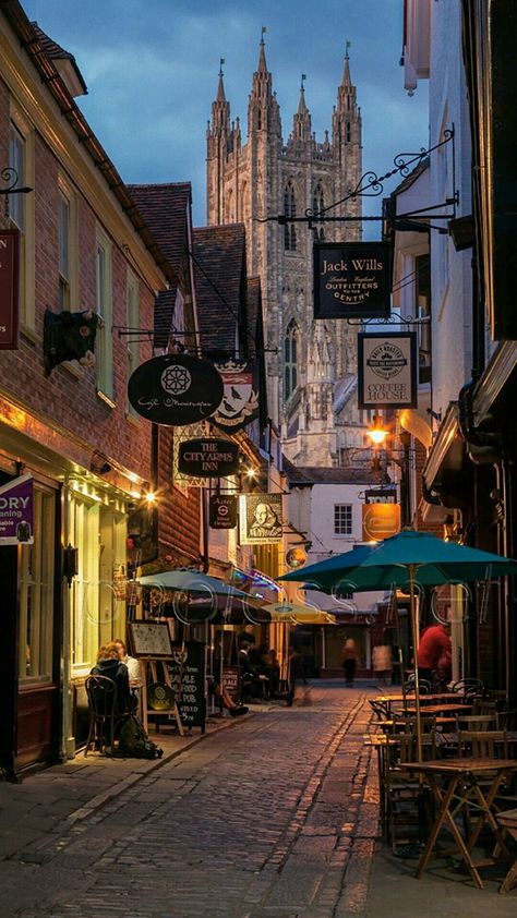 Canterbury England, Alley Way, Kentish Town, Voyage Europe, English Countryside, England Travel, Canterbury, Street Scenes, Pretty Places