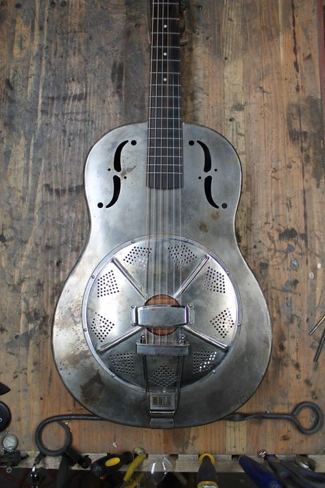 Resonator Guitar, Music Machine, Lap Steel, Music Center, Steel Guitar, Guitar Collection, Classic Guitar, Blues Guitar, Beautiful Guitars