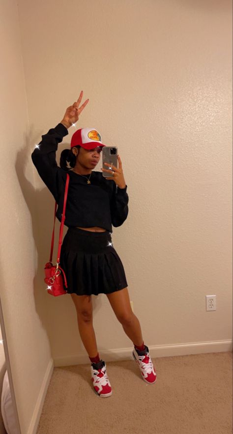 Bass Pro Shop Hat Outfit Black Women, Bass Pro Hat Outfit, Bass Pro Shop Hat Outfit, Hat Outfit Black Women, Bass Pro Shop Hat, Outfit Black Women, Bass Pro Shop, Steve Madden Purse, Hat Outfit