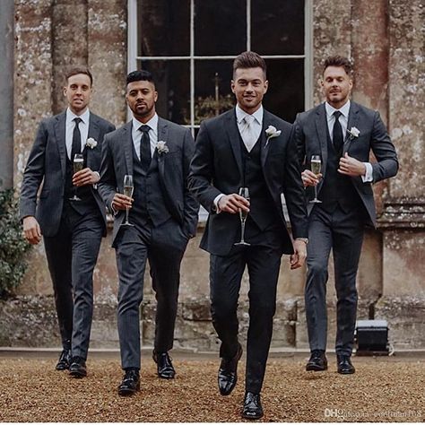 Groom Suit Outdoor Wedding, Charcoal Groomsmen, Dark Grey Groomsmen, Gray Groomsmen Suits, Wedding Groomsmen Attire, Groomsmen Tuxedos, Grey Suit Wedding, Groom And Groomsmen Suits, Groomsmen Grey